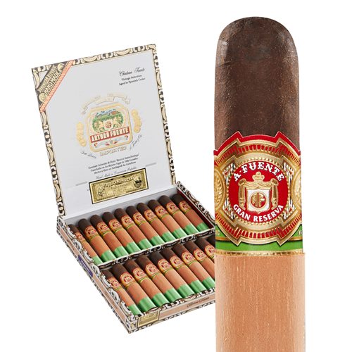 Cigar- Arturo Fuente Cuban Belicoso