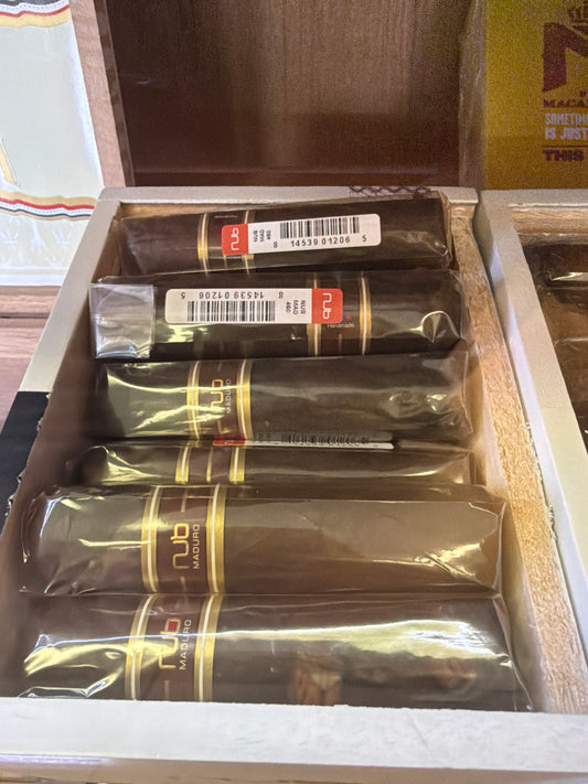 Oliva Nub 460 Maduro