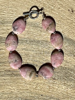 Peach Blossom Jade Drop Bracelet